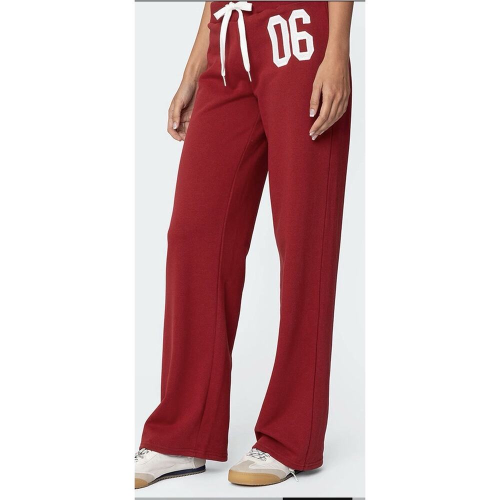 Edikted 06 Sweatpants Burgundy Medium ￼‎